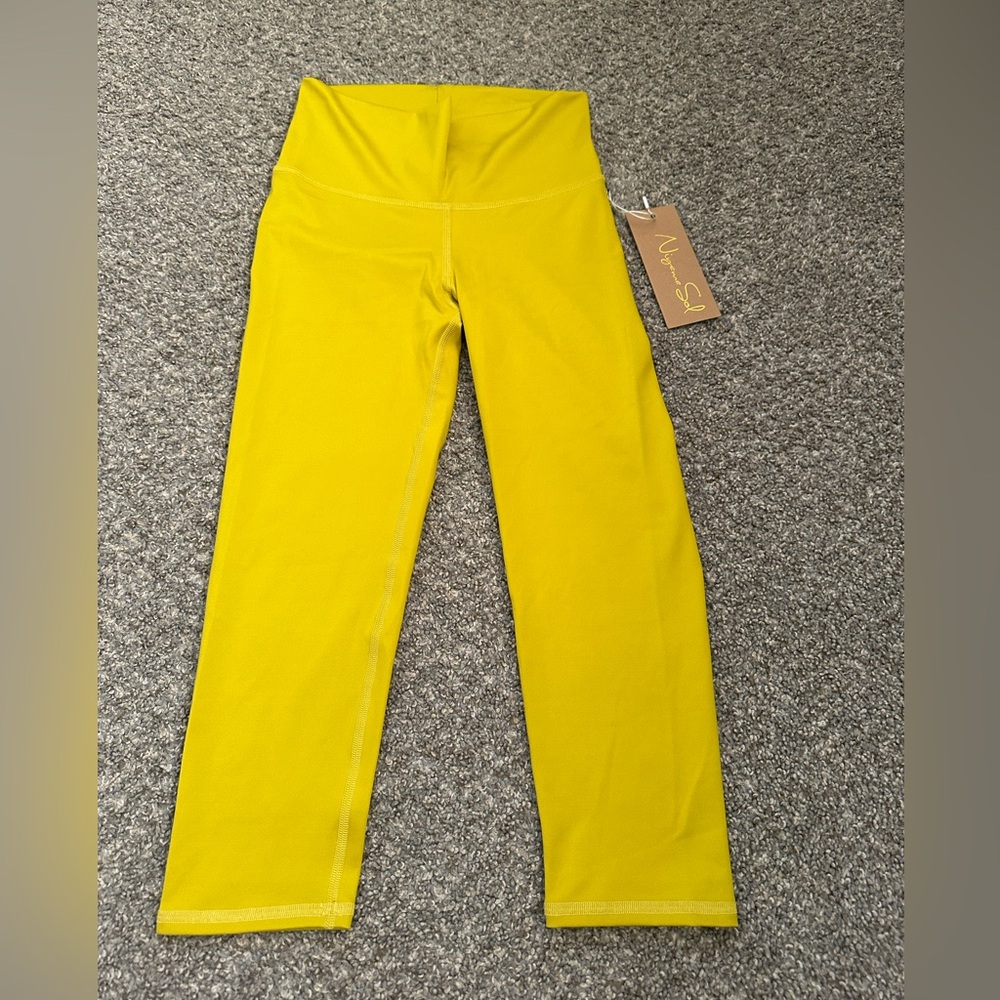 NWT Niyama Sol Beachcomber Vivid Chartreuse Size S (A10)